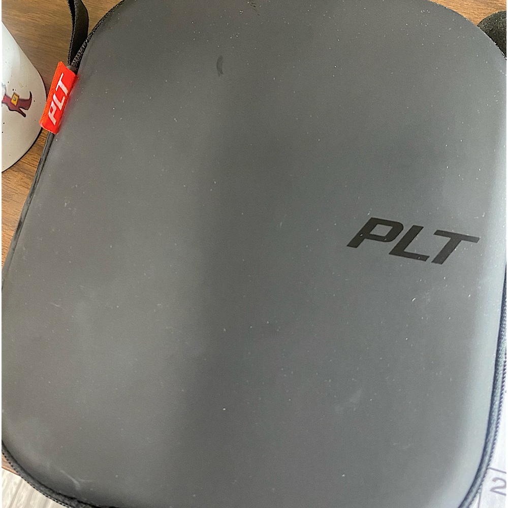 Plantronics wireless headset polyv 6200 never used